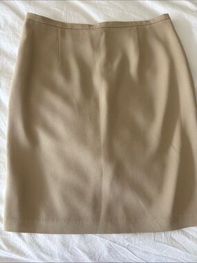 Classic skirt